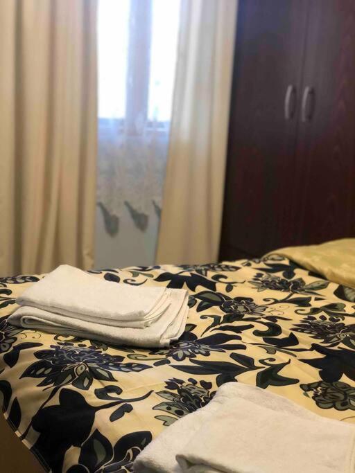 Casuta Bunicilor Isverna Hotel Kültér fotó